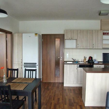 Triangl Appartement Praag Buitenkant foto