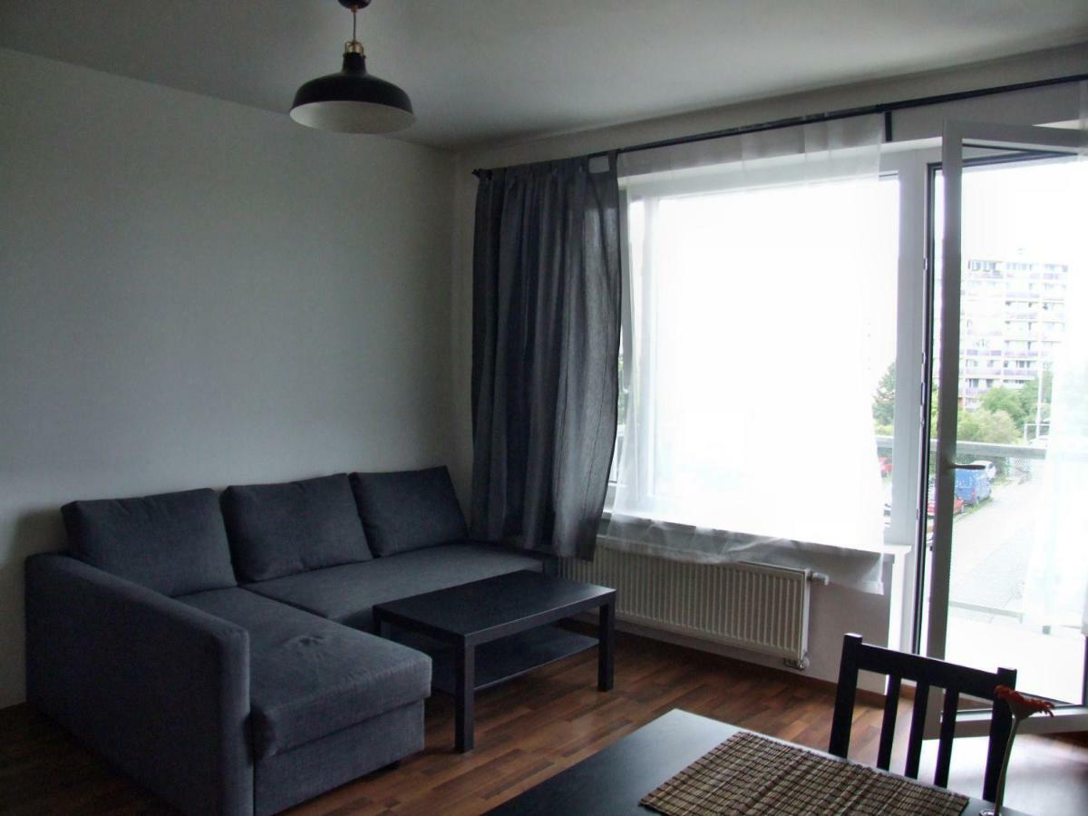 Triangl Appartement Praag Buitenkant foto
